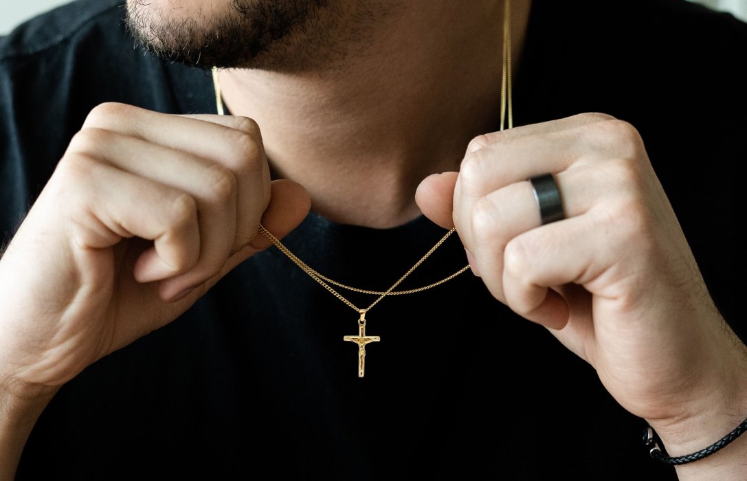 Oliver Cabell Cross Pendant Ketten Herren Gold | CH311-13